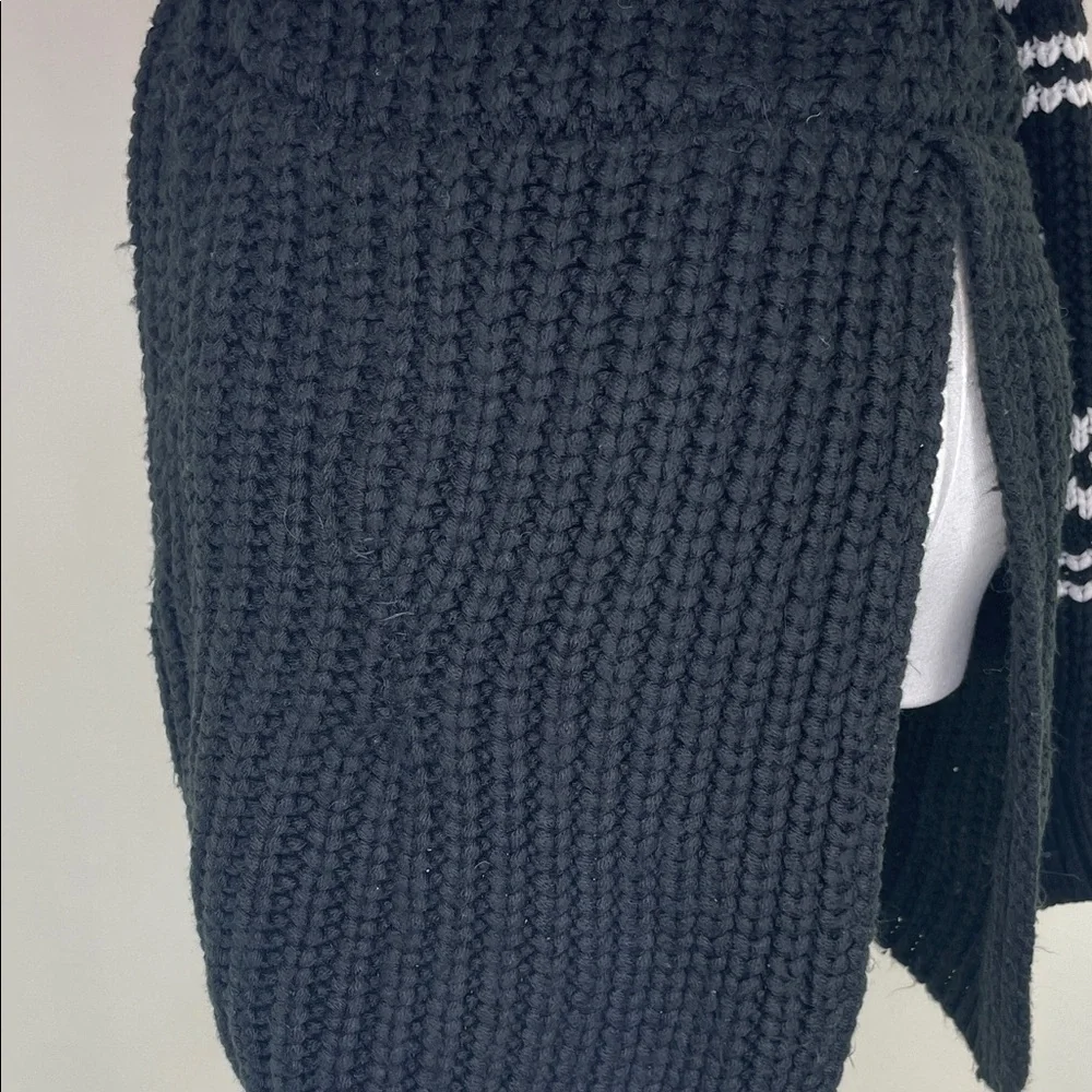 Sachin + Babi Black and White Turtleneck Sweater - Picture 12 of 12